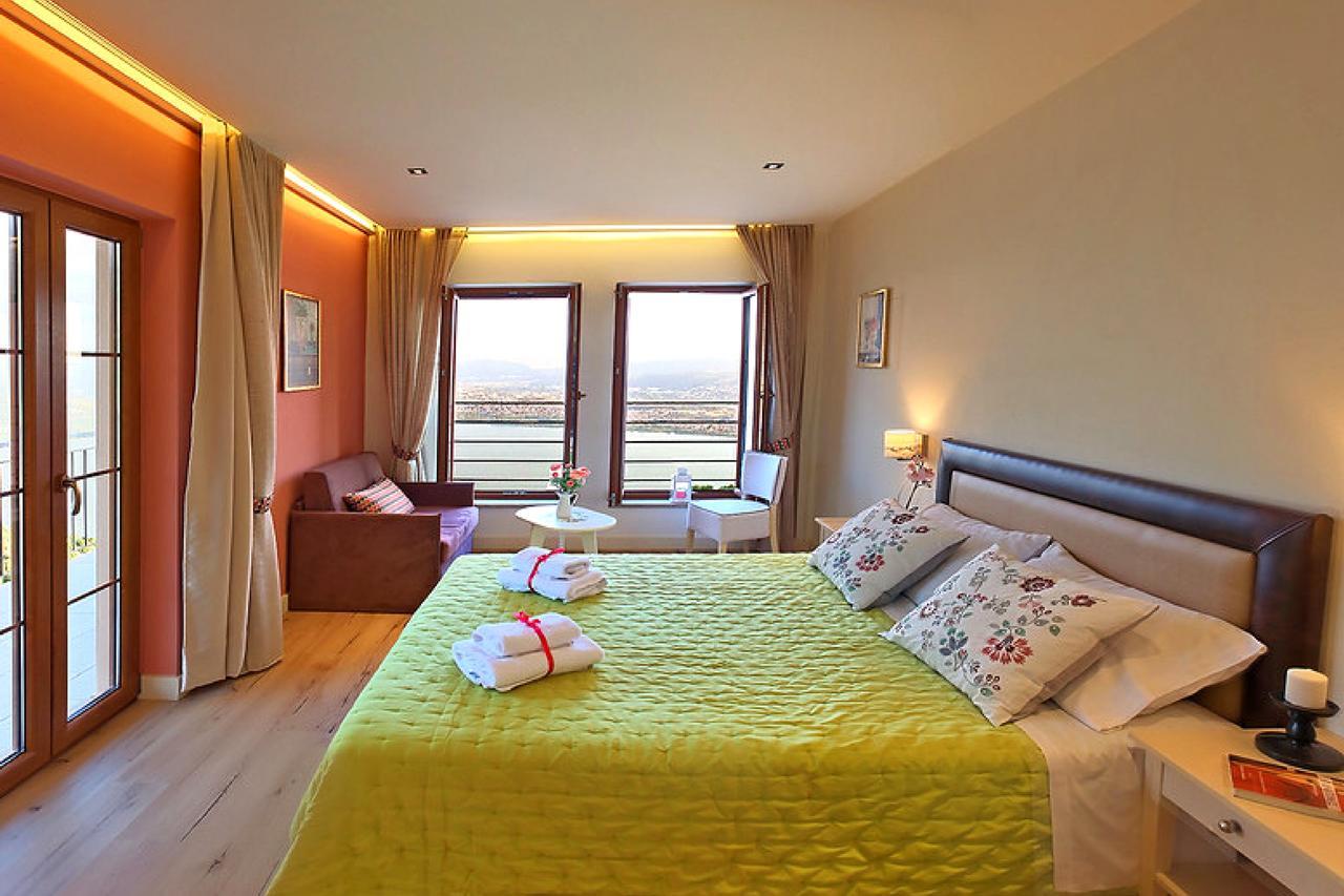 Arktos Hotel Янина Экстерьер фото